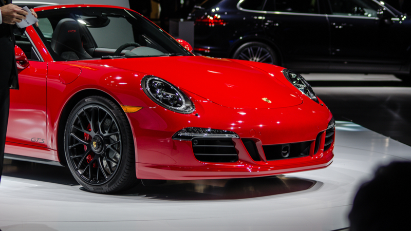 Illustration for article titled Porsche 911 Targa 4 GTS: Same Crazy Roof, More Crazy Power